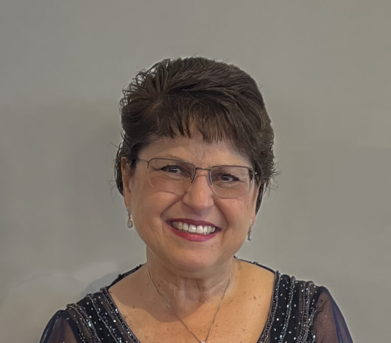 Send an email to Rose Palmieri